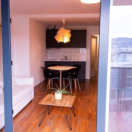 Apartment Ema โคเปร์ ภายนอก รูปภาพ