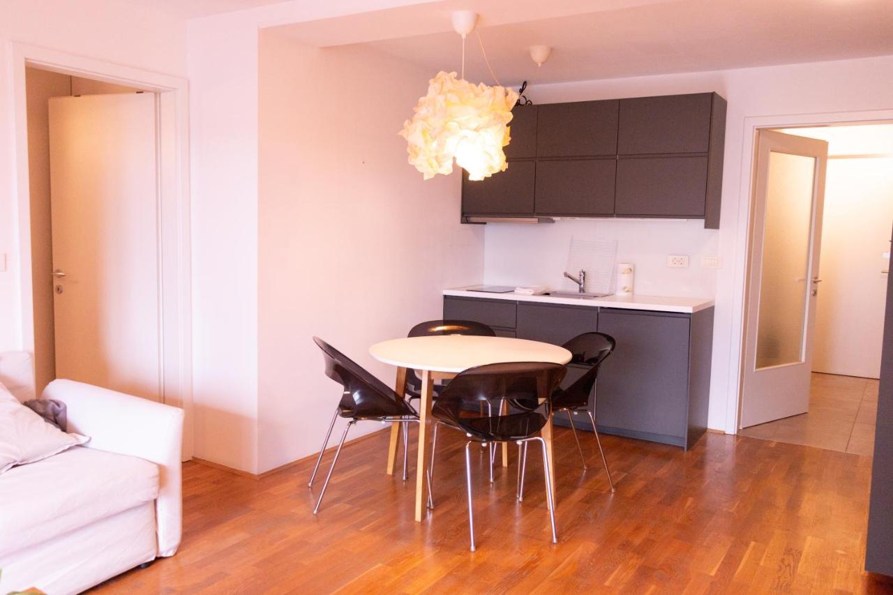 Apartment Ema โคเปร์ ภายนอก รูปภาพ